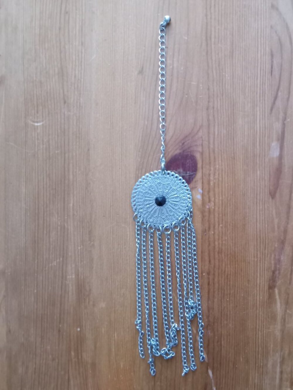 Unique vintage metal chain accessory/bookmark with black stone centre